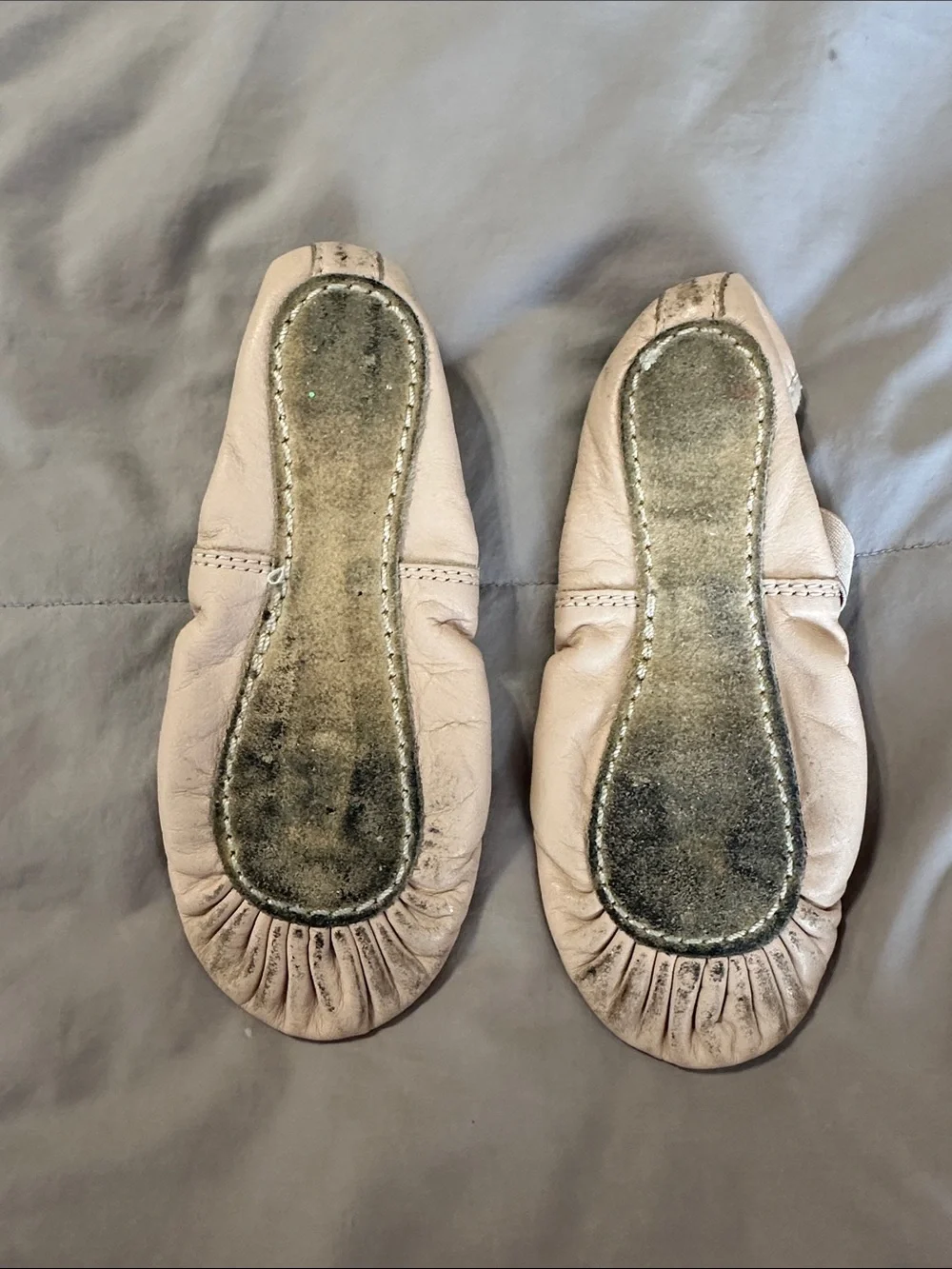 Capezio Kids Ballet Flats in Beige with Elastic Strap